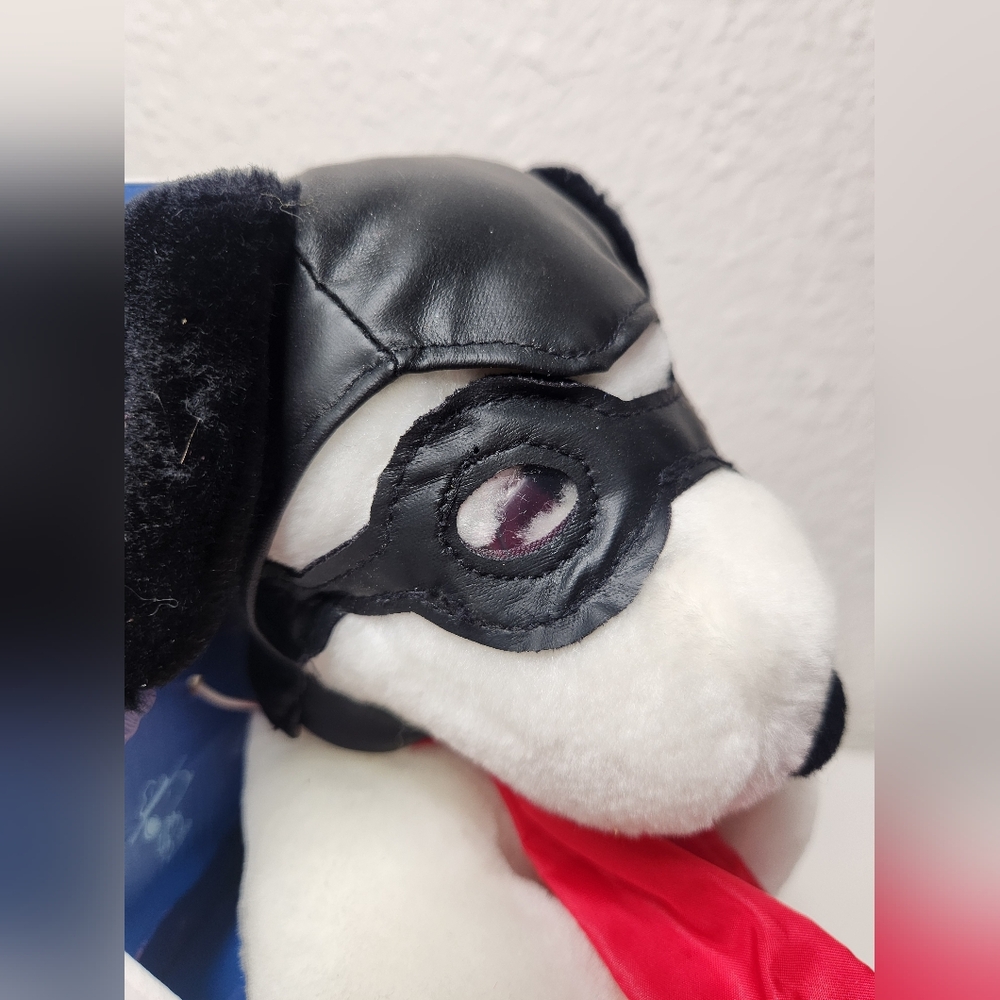 Snoopy Collector's Edition Plush Flying Ace with Red Scarf and Black Mask NIB! - Picture 9 of 12